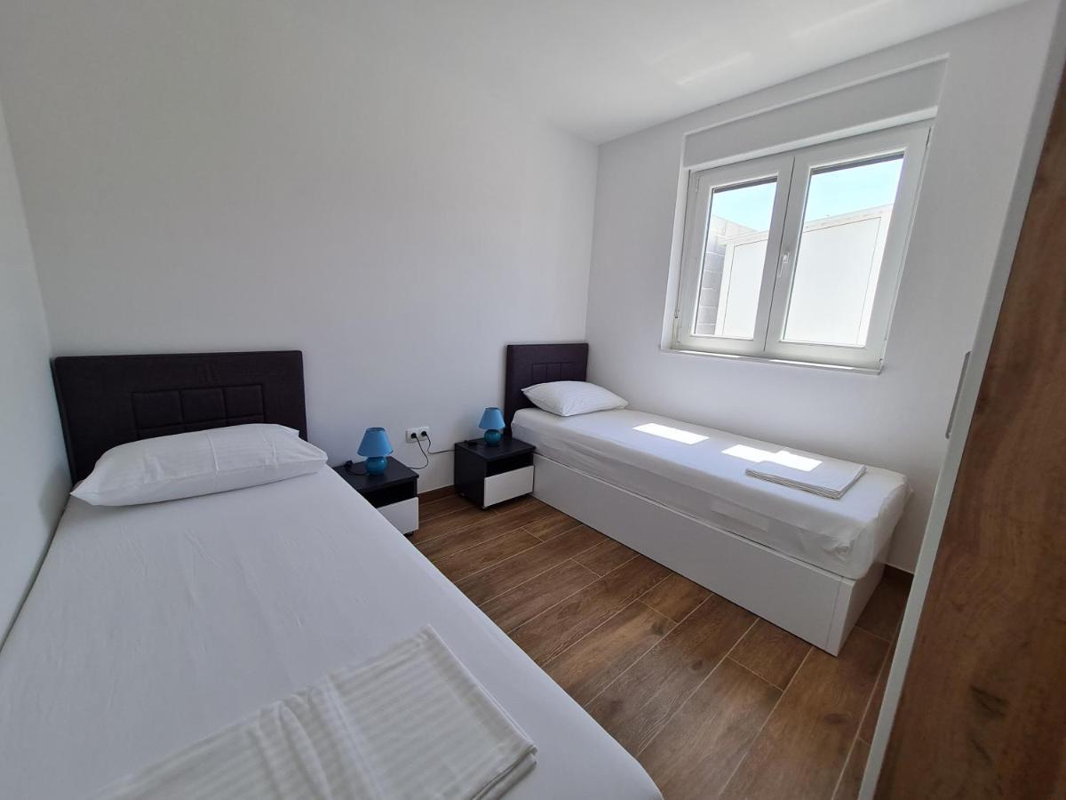 Apartmani Adria Nin Exterior foto