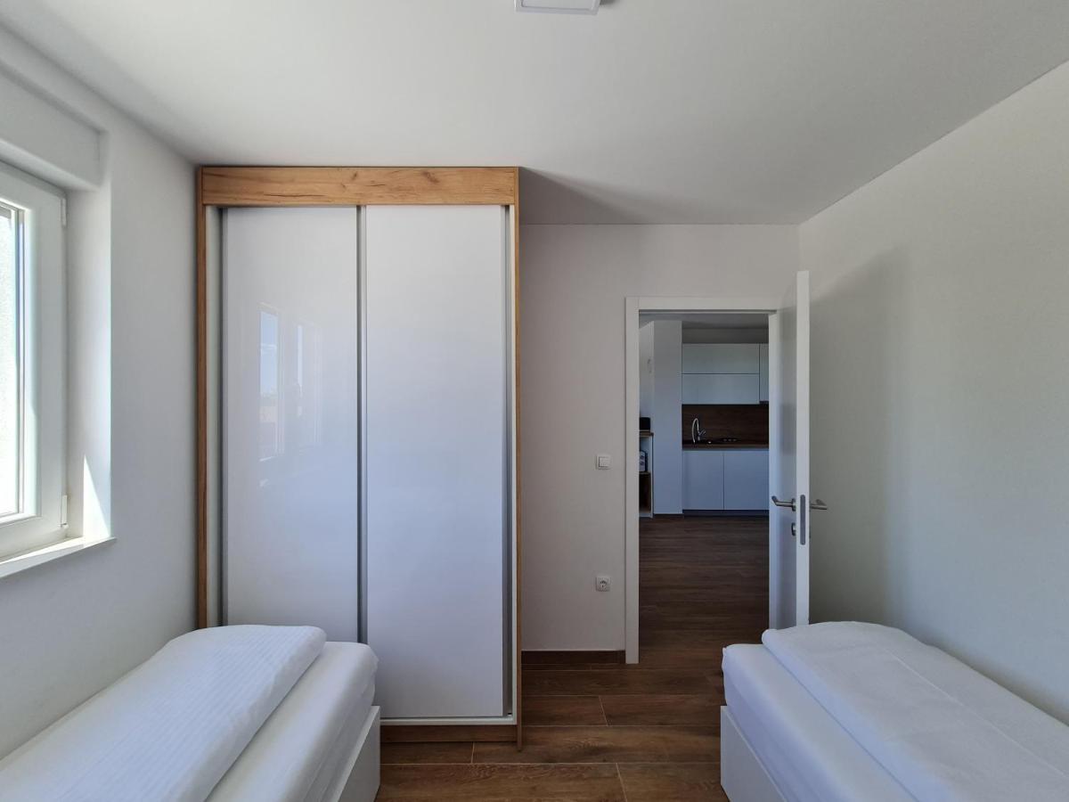 Apartmani Adria Nin Exterior foto
